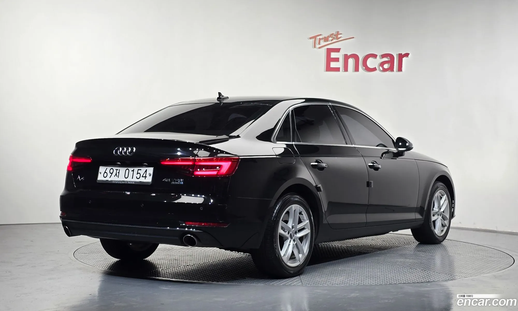 Audi A4 2016 — 10