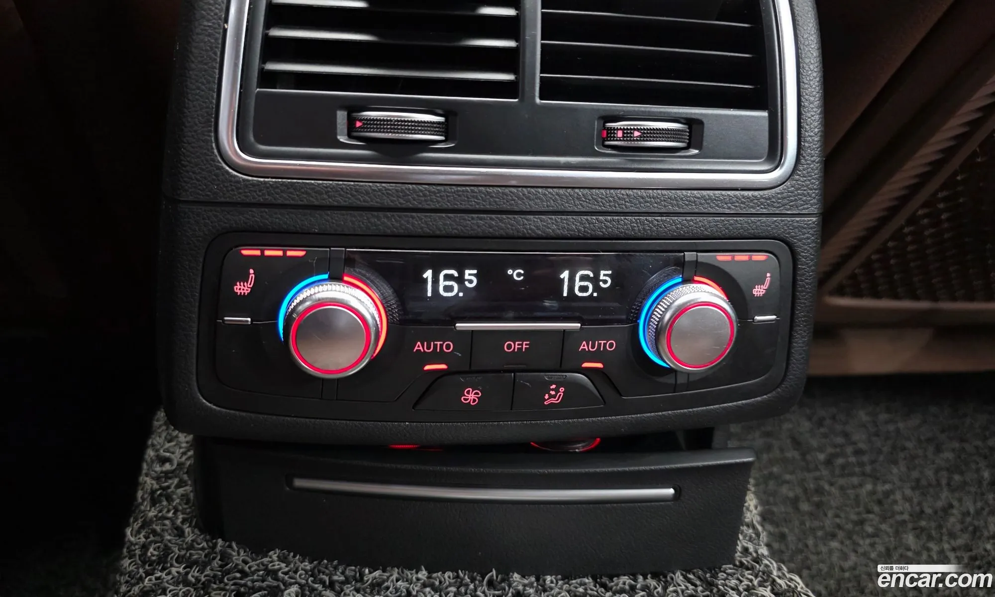 Audi A6 2015 — 18