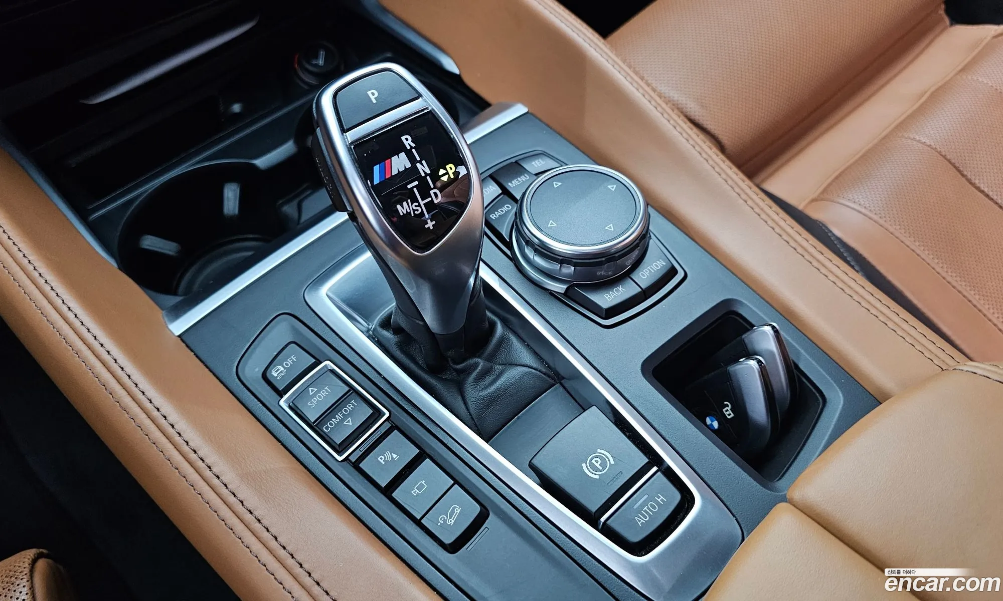 BMW X6 2016 WBAKV6101G0R46482 — 15
