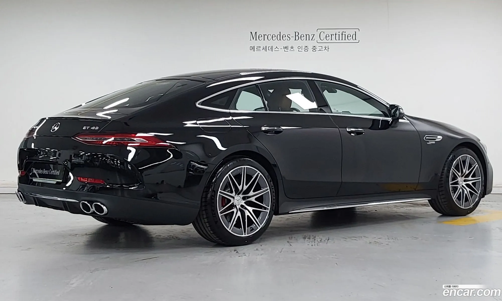 Mercedes-Benz AMG GT 2025 — 2