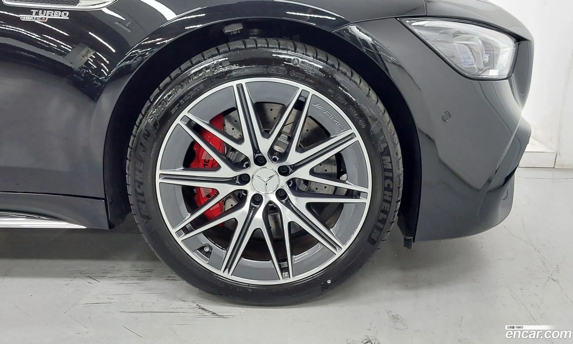 Mercedes-Benz AMG GT 2025 — 12