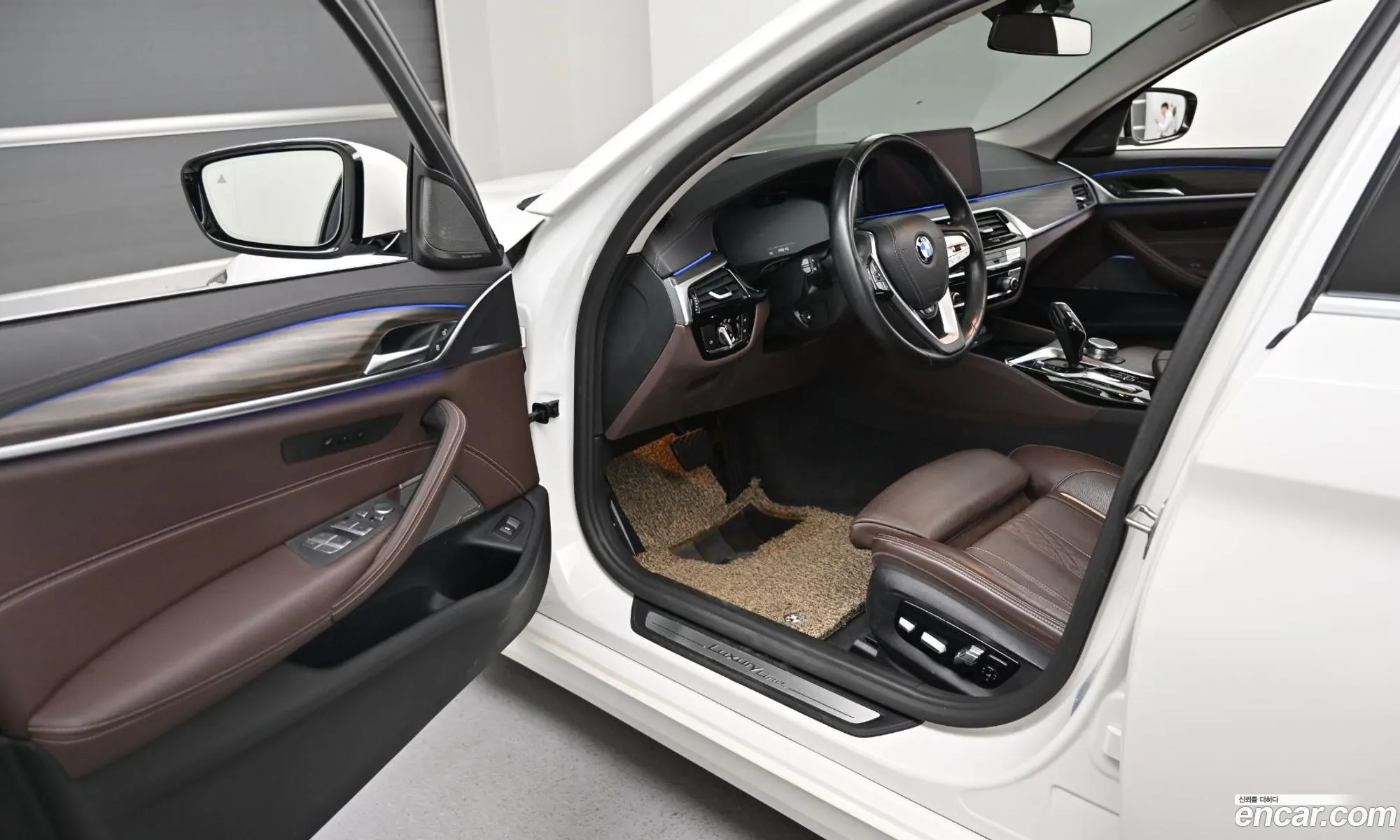 BMW 5 Series 2022 — 11