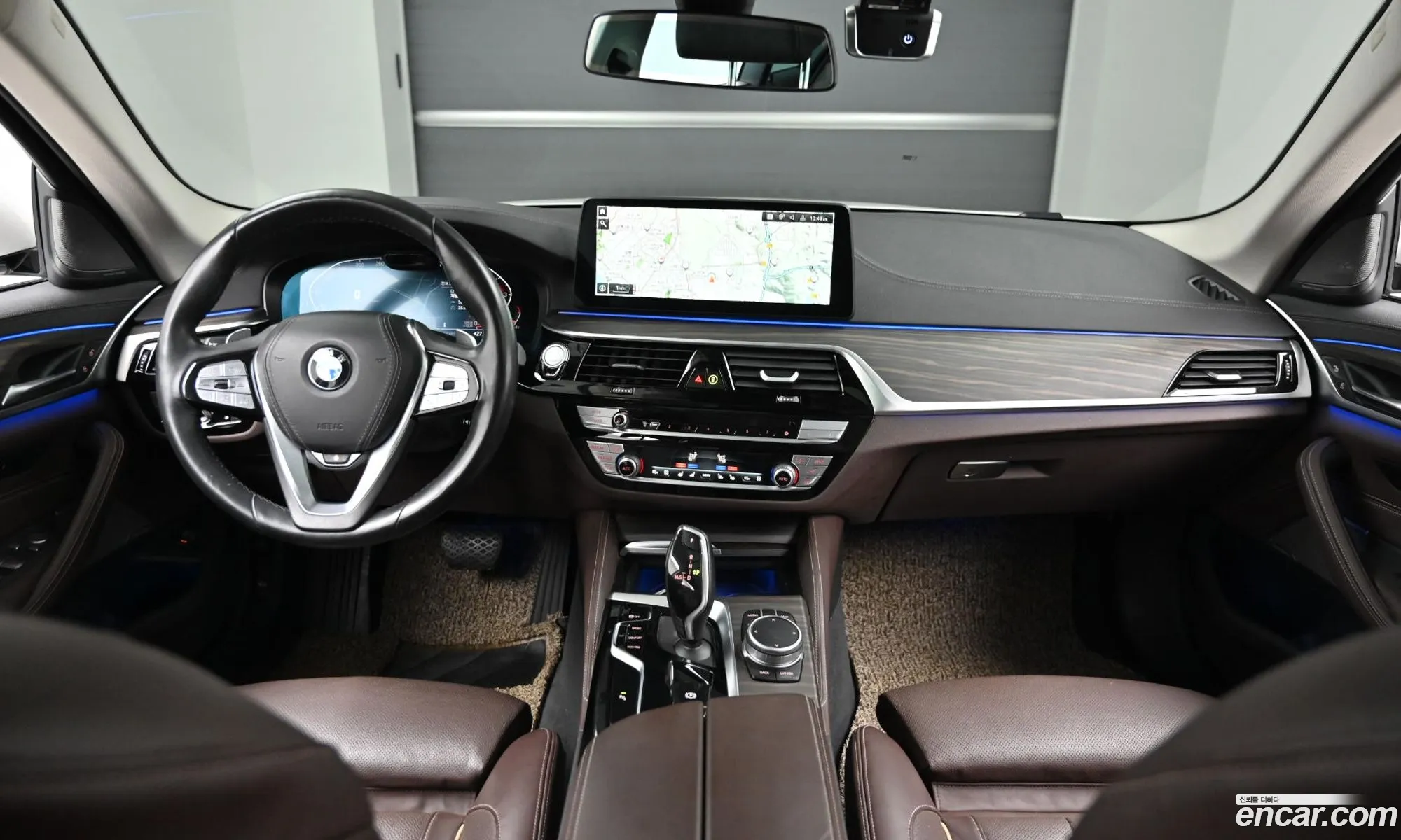 BMW 5 Series 2022 — 17