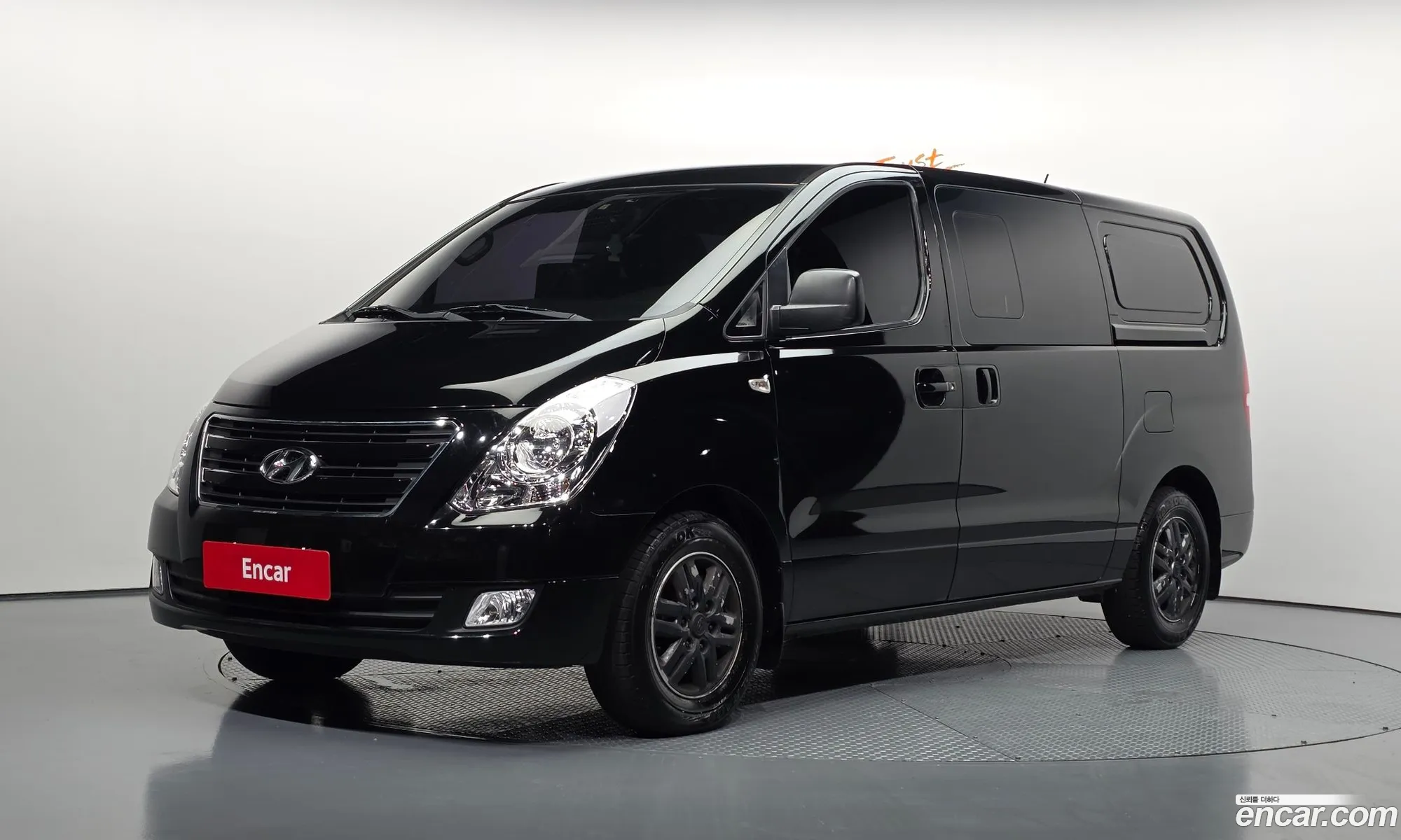 Hyundai Grand Starex 2017 — 3