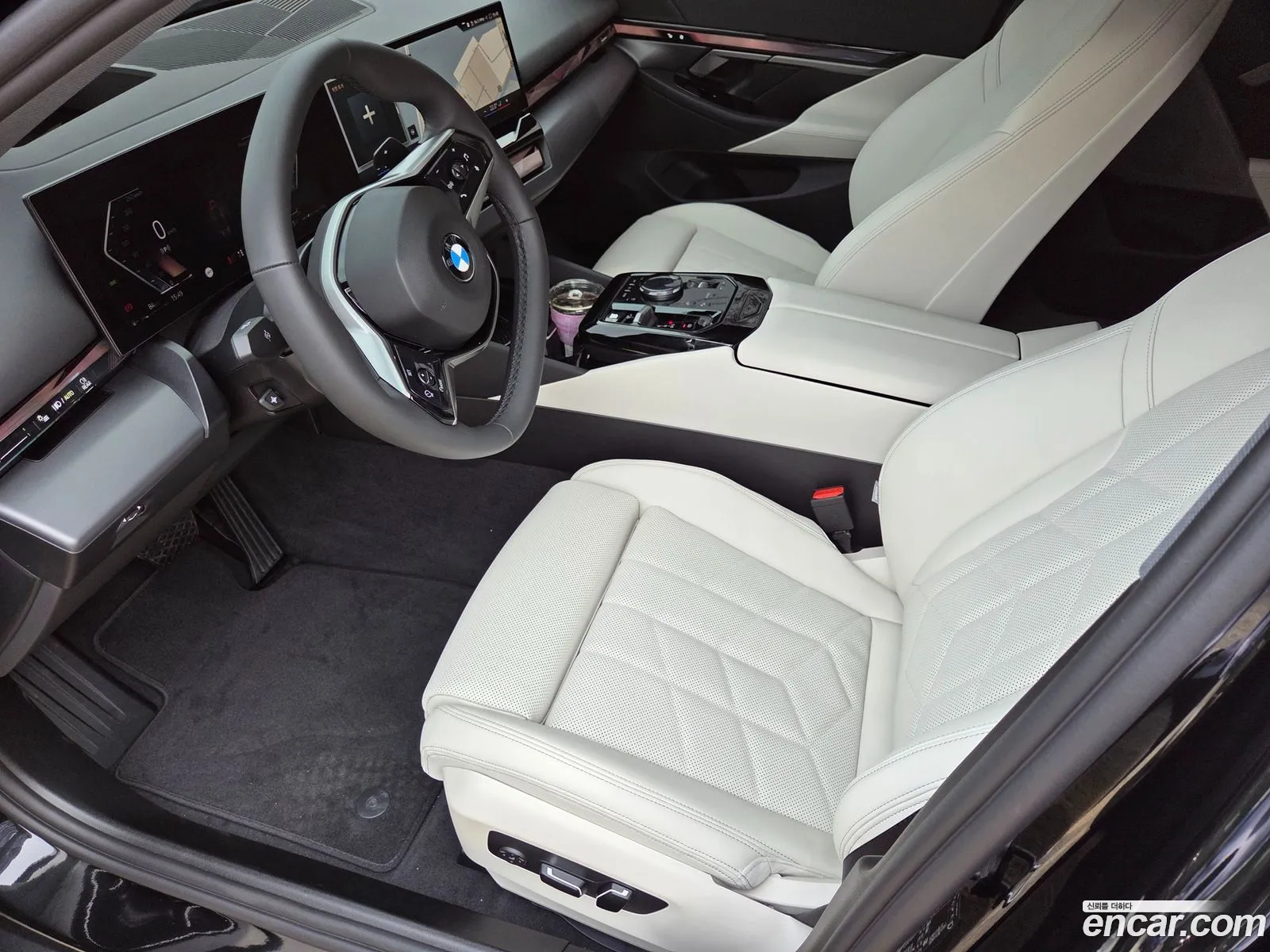 BMW 5 Series 2026 — 8