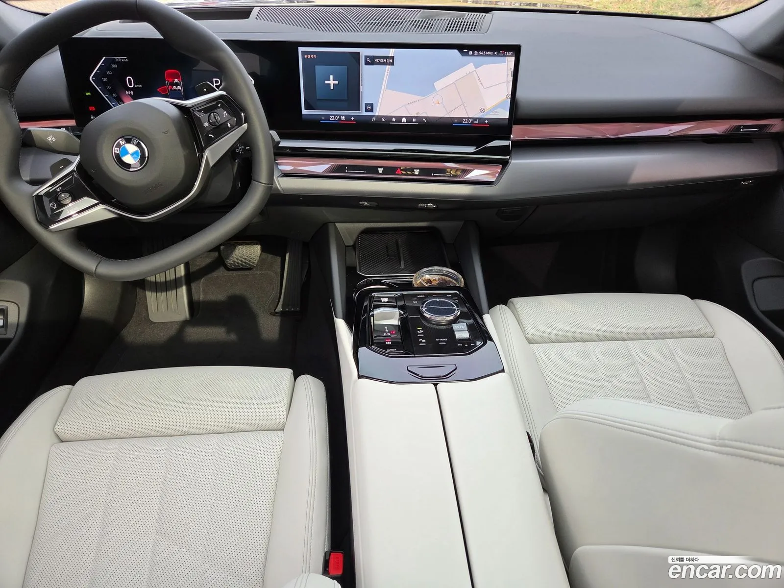 BMW 5 Series 2026 — 14