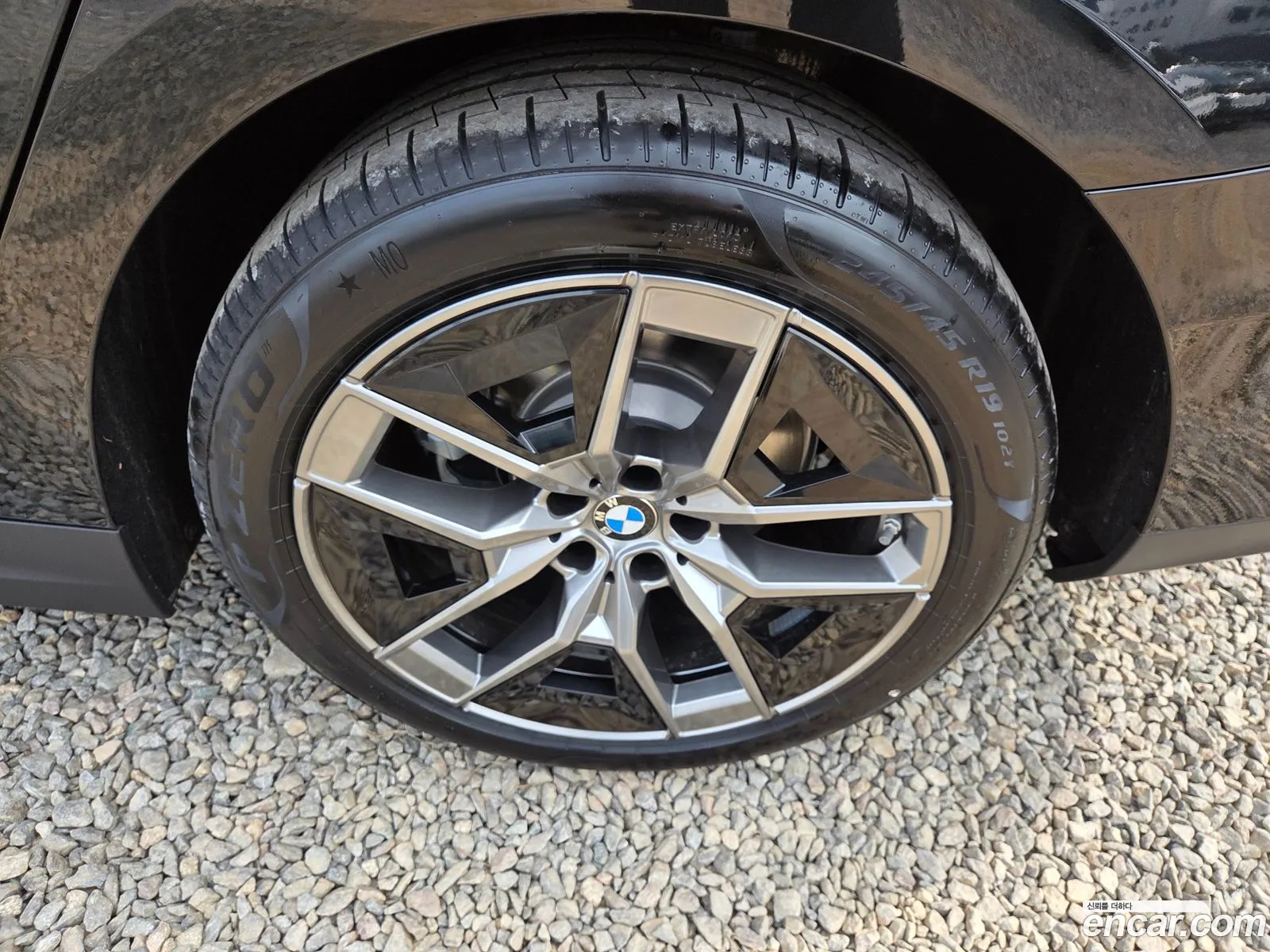 BMW 5 Series 2026 — 6