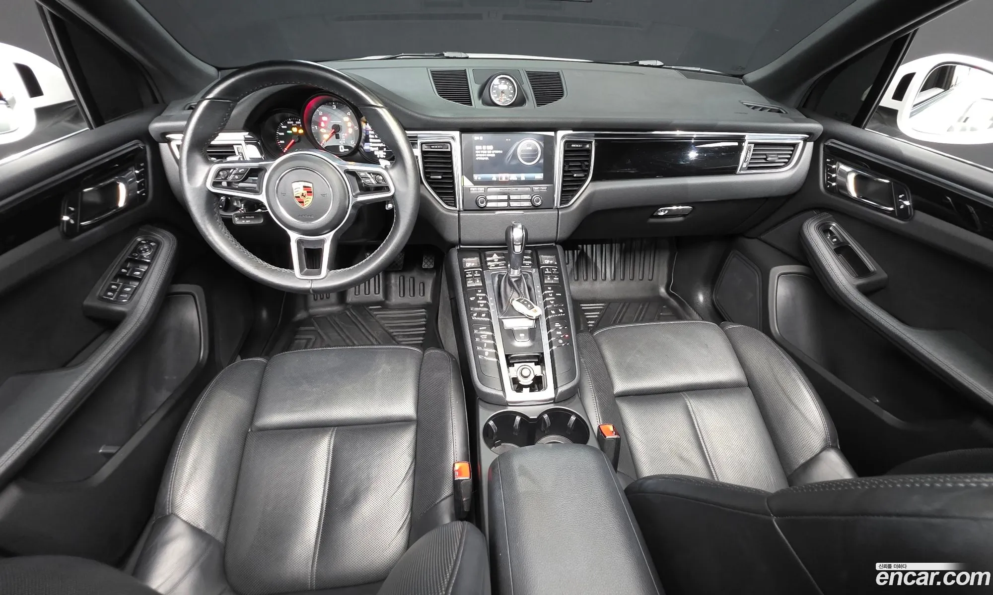 Porsche Macan 2017 — 7
