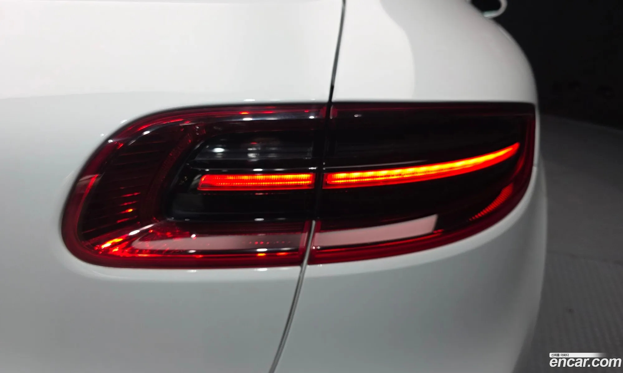 Porsche Macan 2017 — 16