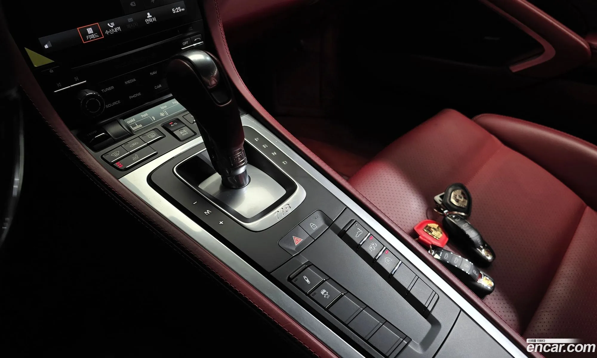 Porsche 718 Cayman 2021 — 17