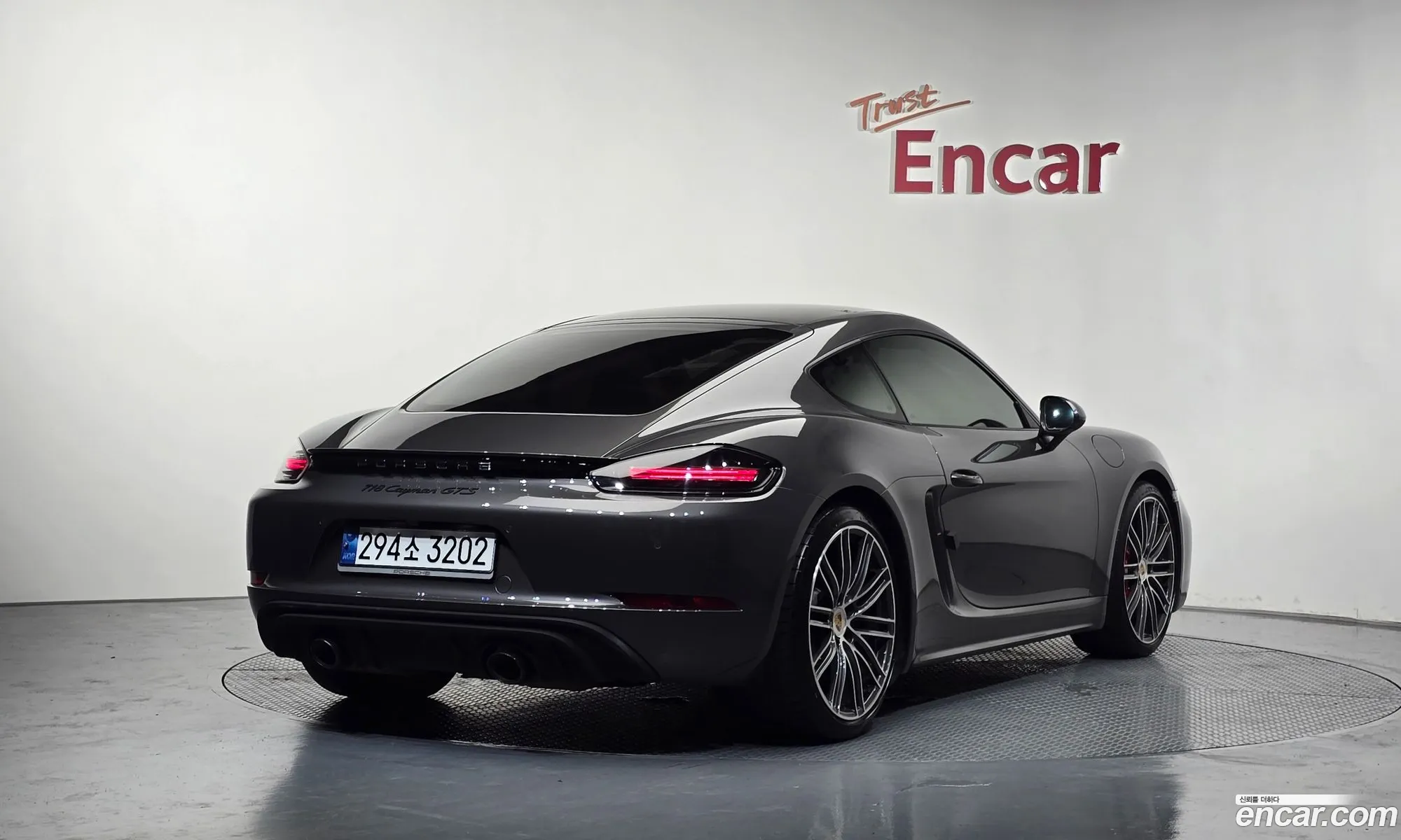 Porsche 718 Cayman 2021 — 3