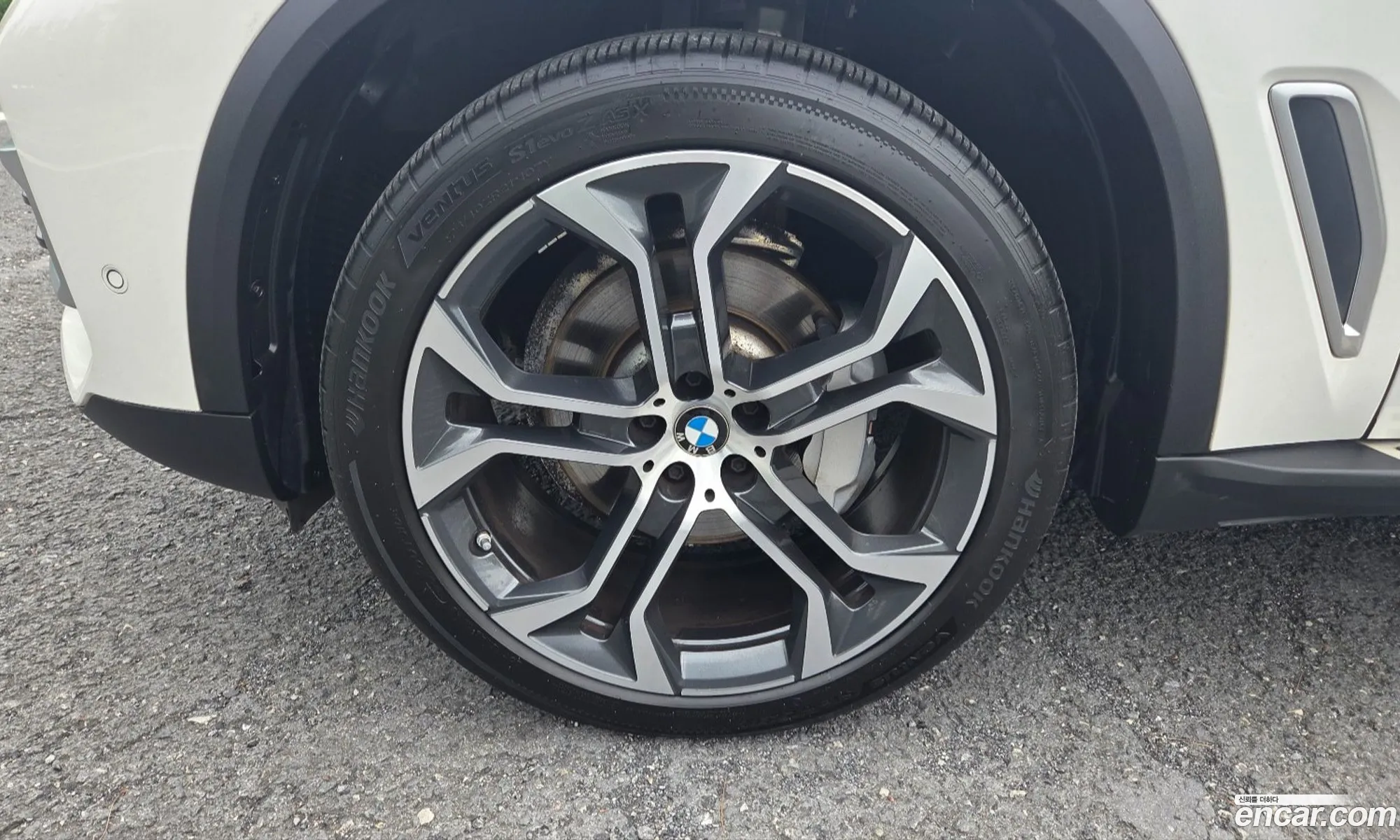 BMW X5 2022 — 8