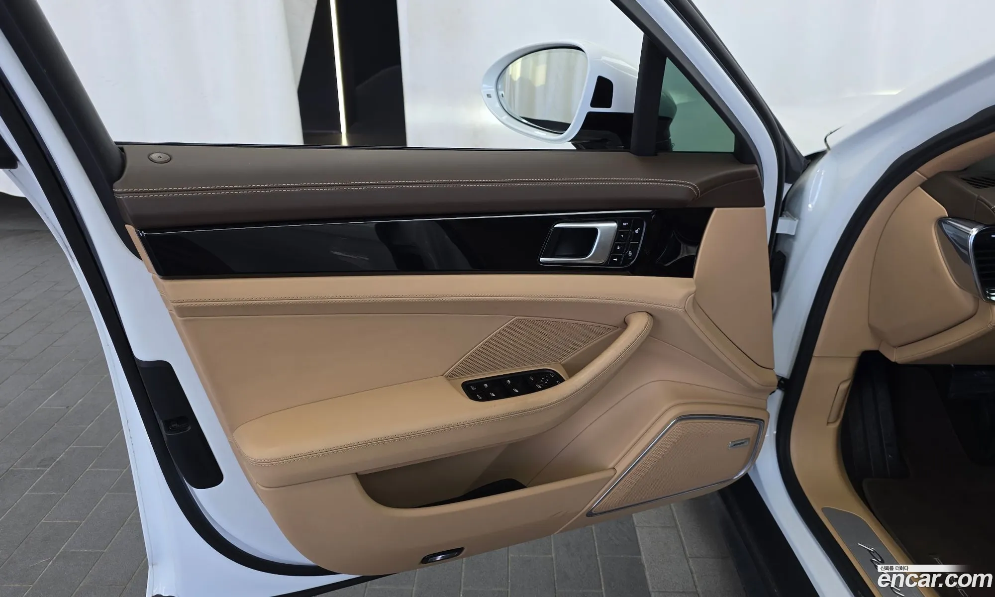 Porsche Panamera 2018 — 9