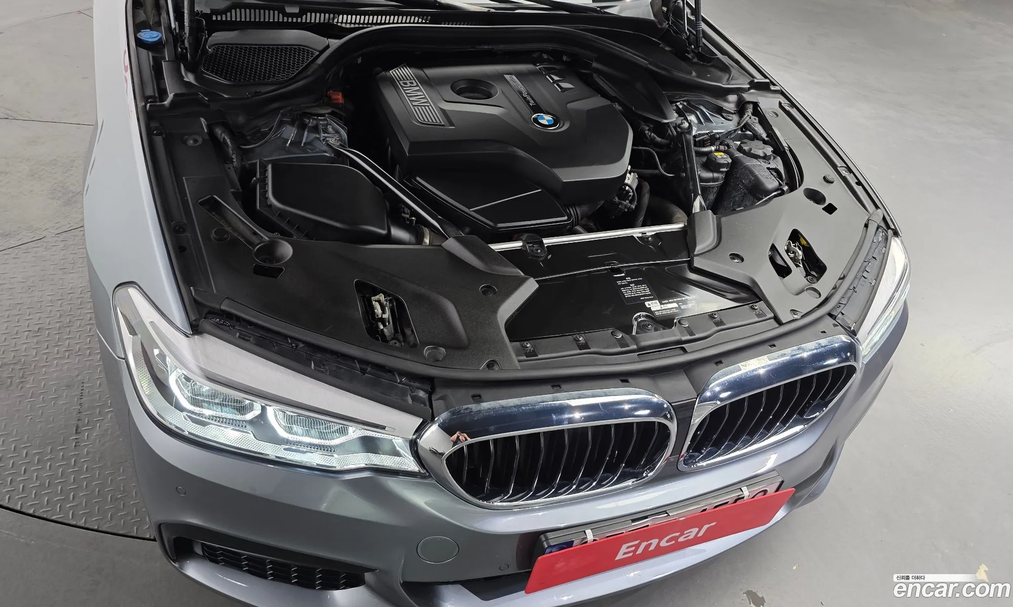 BMW 5 Series 2017 WBAJD9104HG476618 — 3
