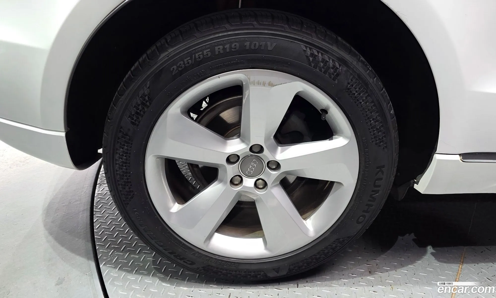 Audi Q5 2014 WAUZZZ8R4FA022913 — 12