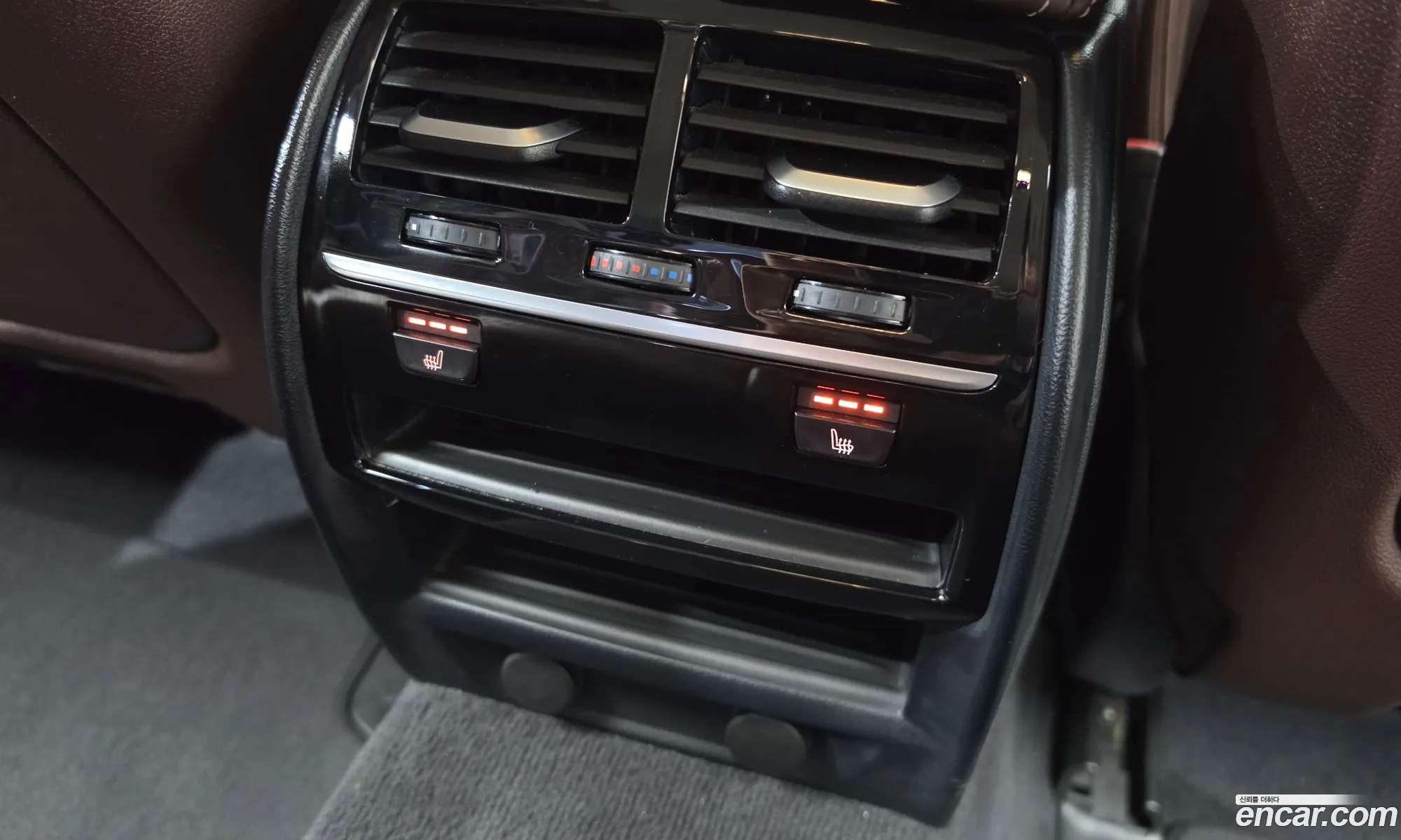 BMW 5 Series 2019 WBAJF3102KBS70645 — 26