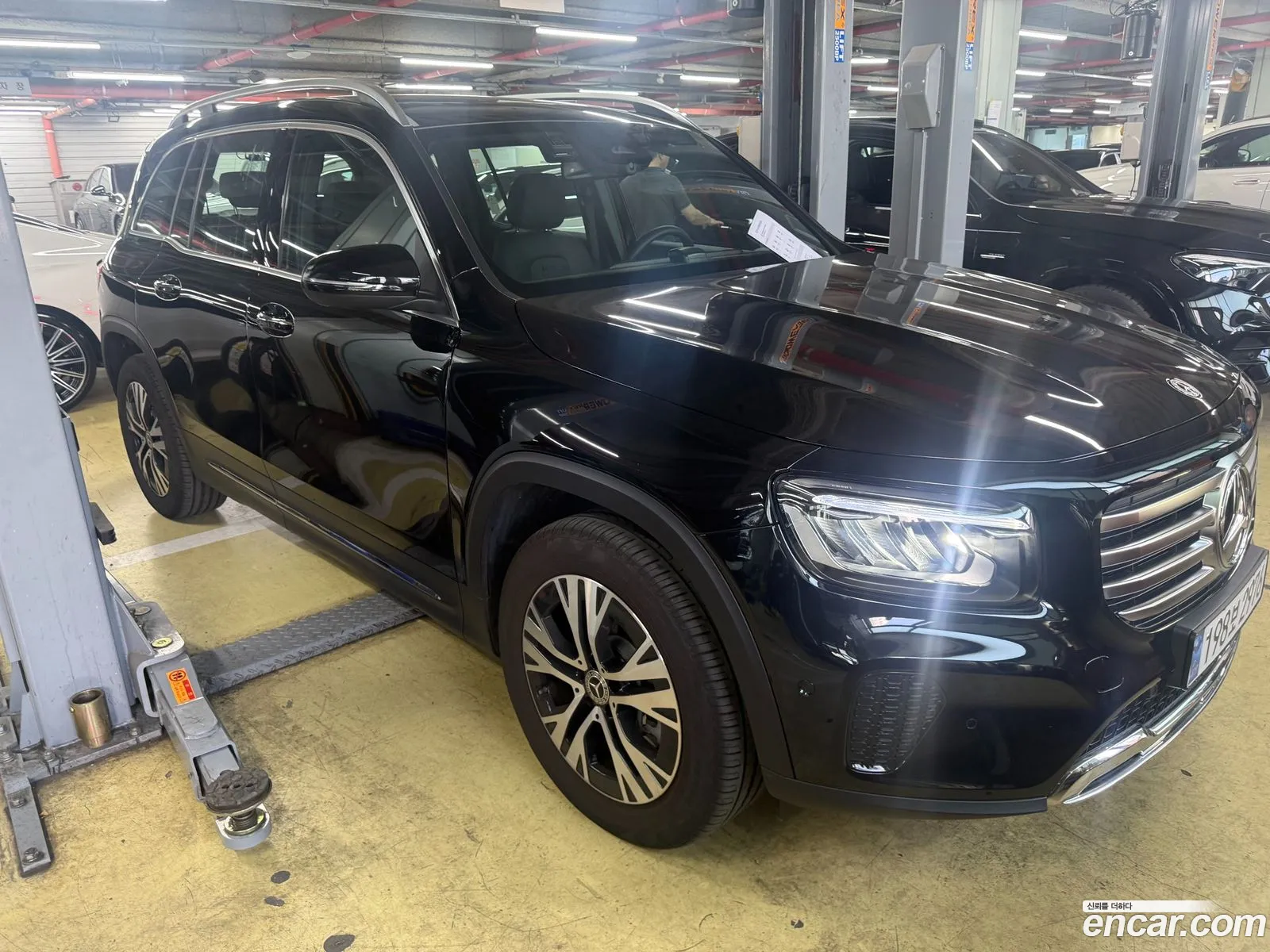 Mercedes-Benz GLB-Class X247 2025 — 5