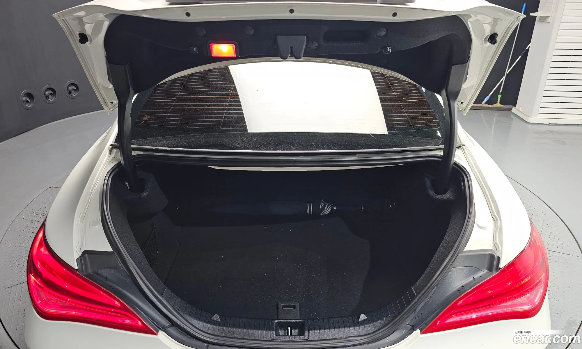 Mercedes-Benz CLA-Class C117 2016 — 4