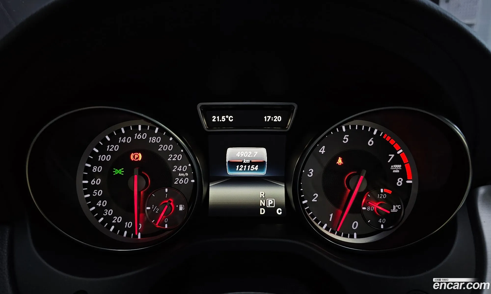 Mercedes-Benz CLA-Class C117 2016 — 14