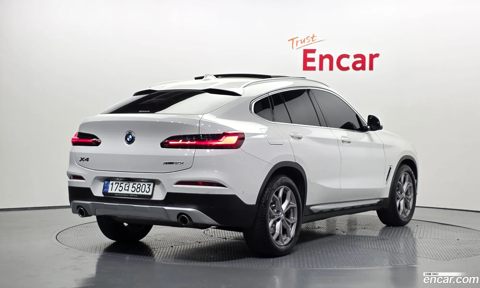 BMW X4 2021 WBA2V9104M9E99478 — 5