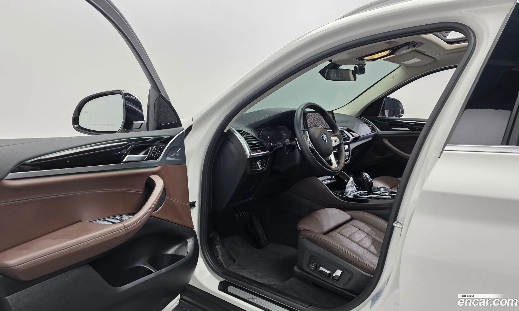 BMW X4 2021 WBA2V9104M9E99478 — 28