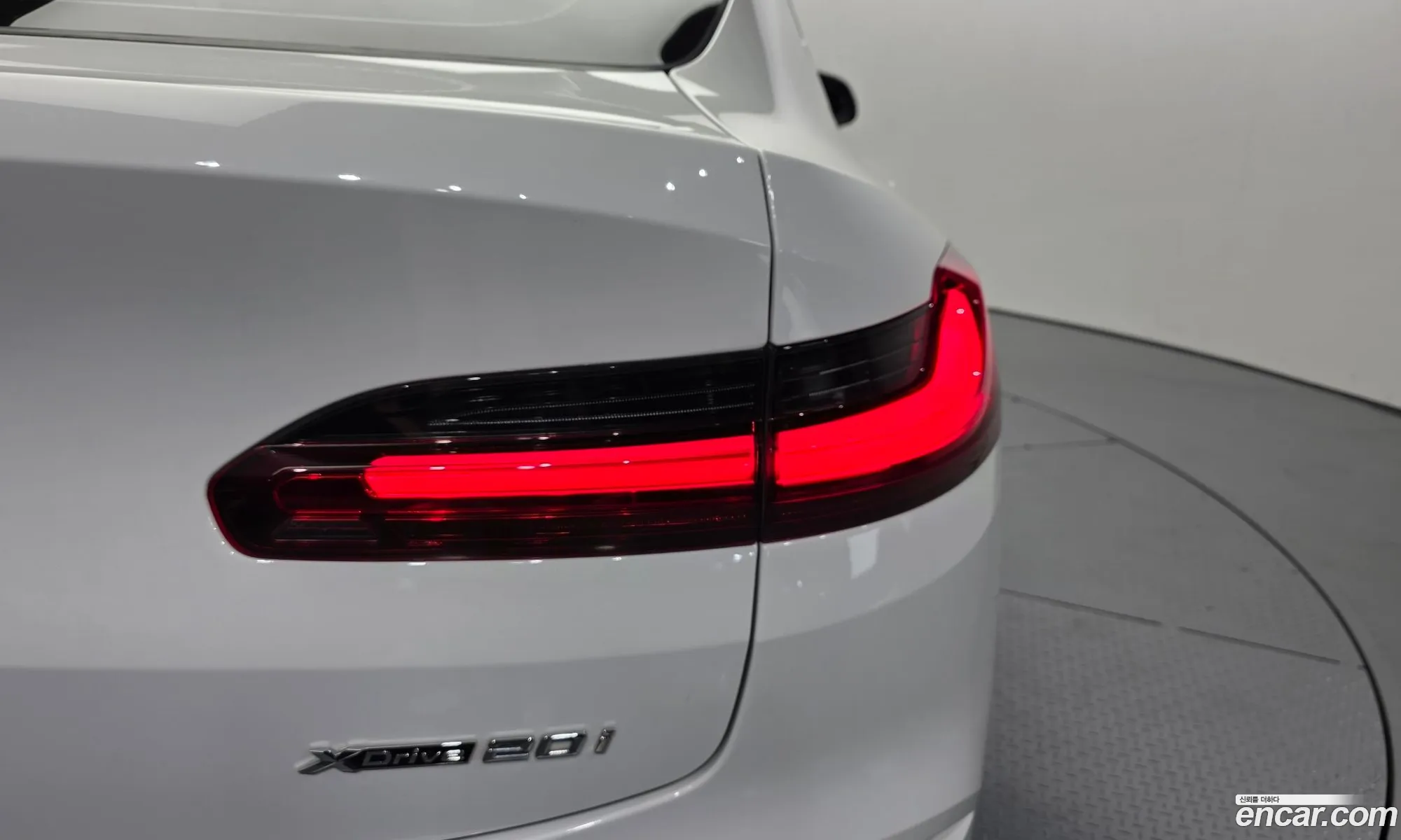 BMW X4 2021 WBA2V9104M9E99478 — 25