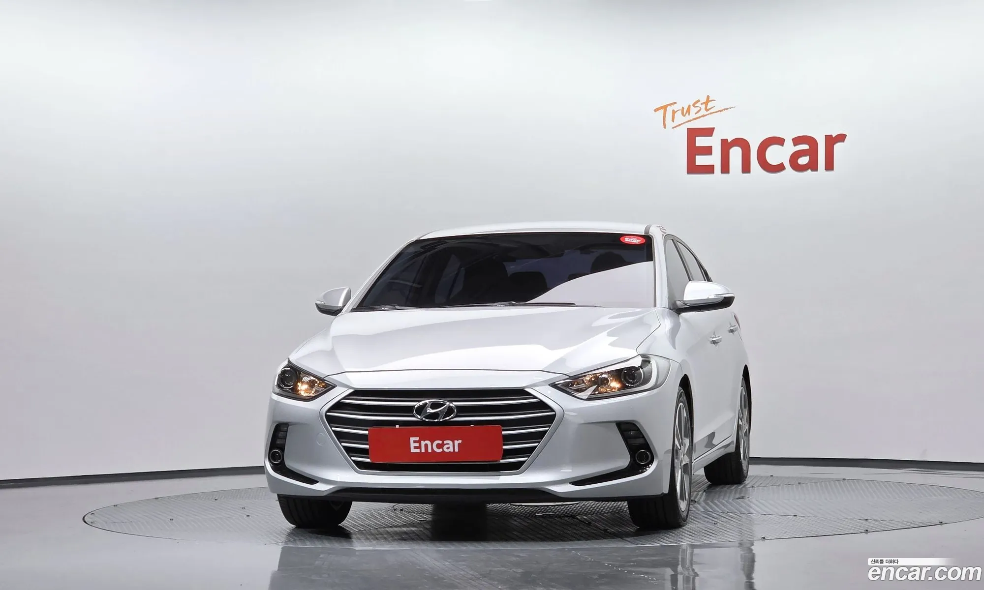 Hyundai Elantra AD 2017 — 3