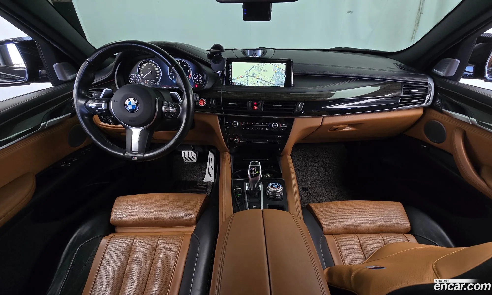 BMW X6 2015 — 14