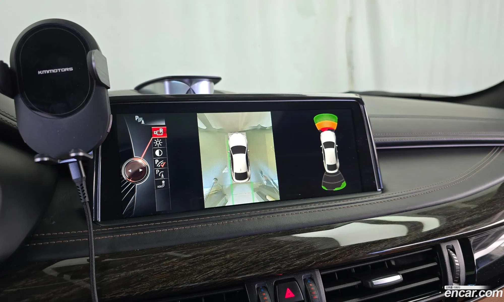 BMW X6 2015 — 17