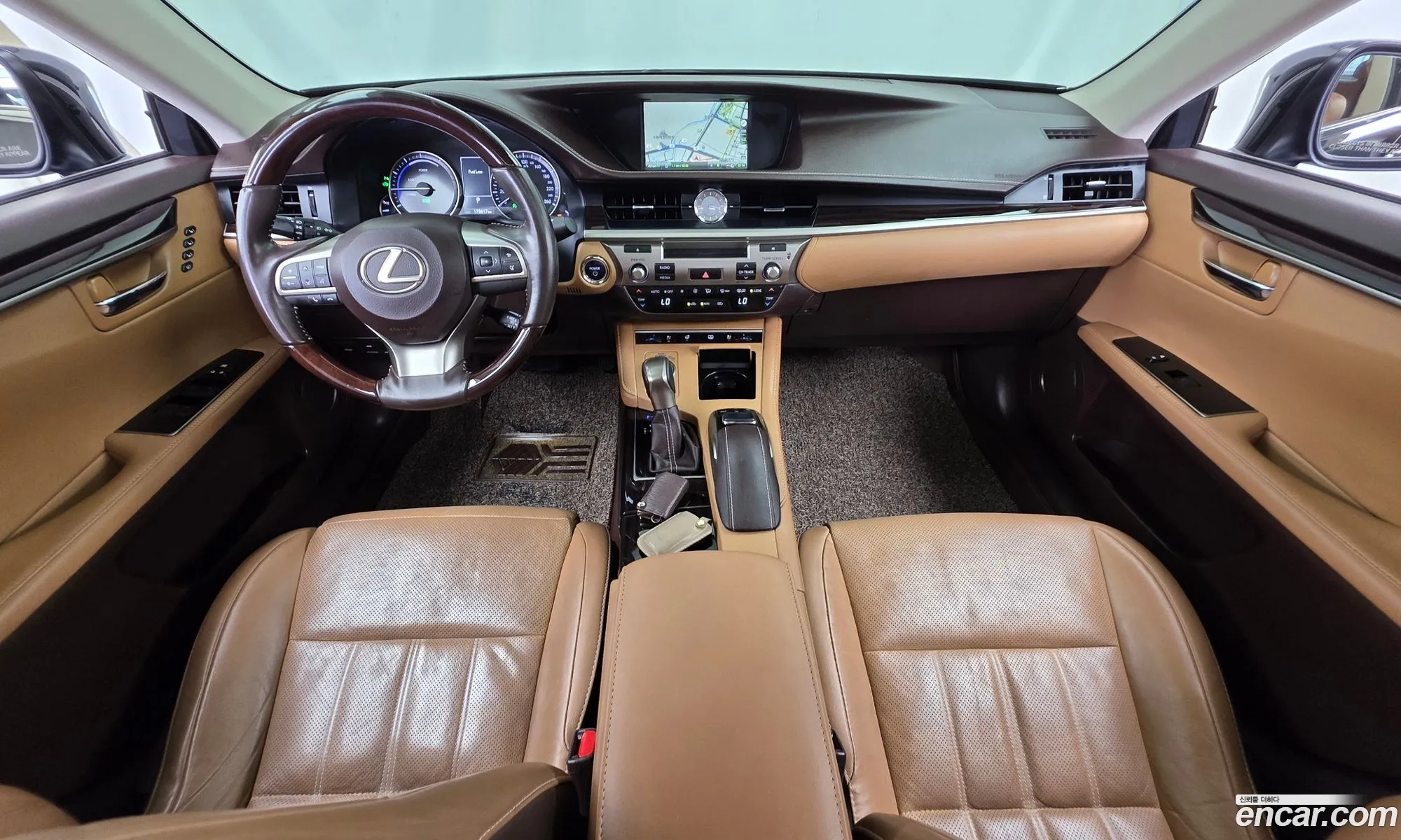 Lexus ES300h 2018 JTHBW1GGXJ2180270 — 17