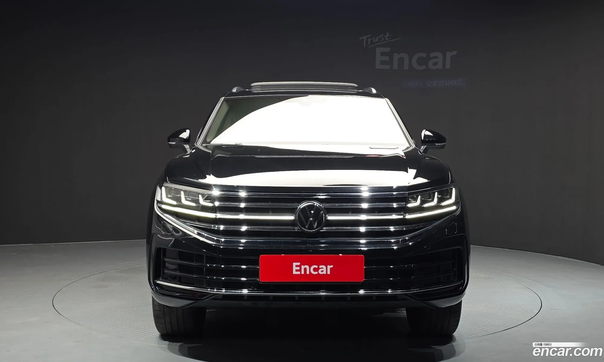 Volkswagen Touareg 2024 — 33