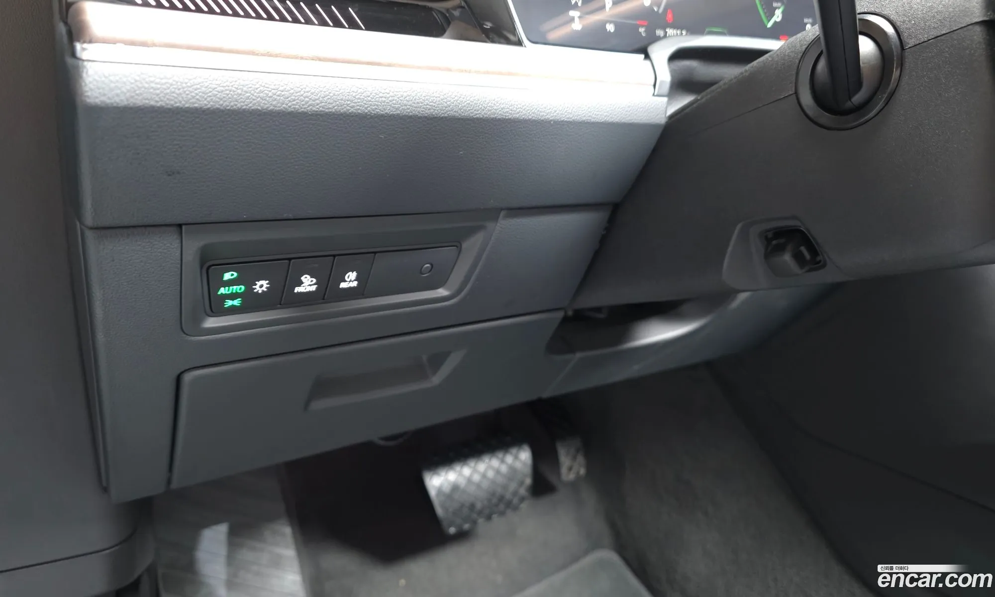 Volkswagen Touareg 2024 — 30