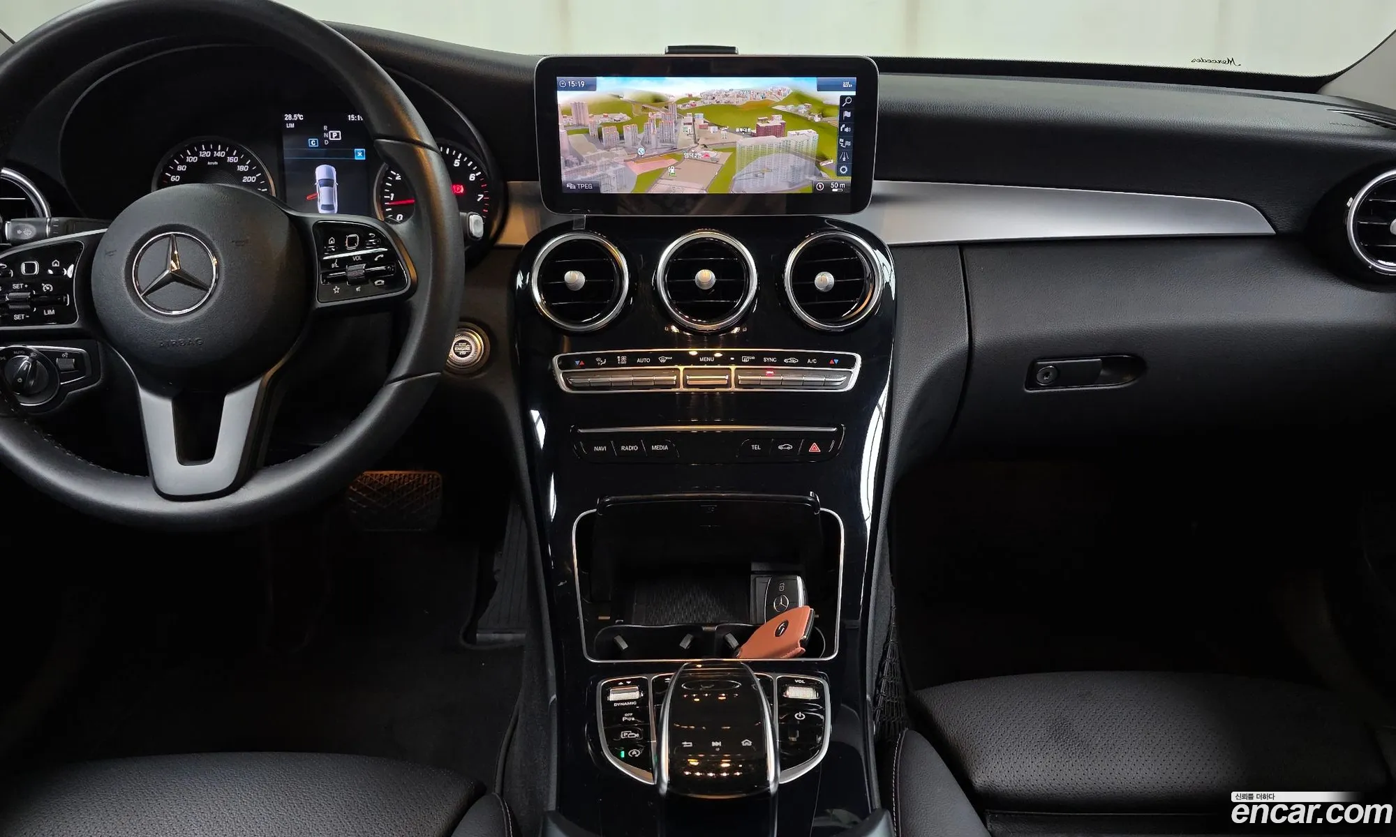 Mercedes-Benz C-Class W205 2019 — 11