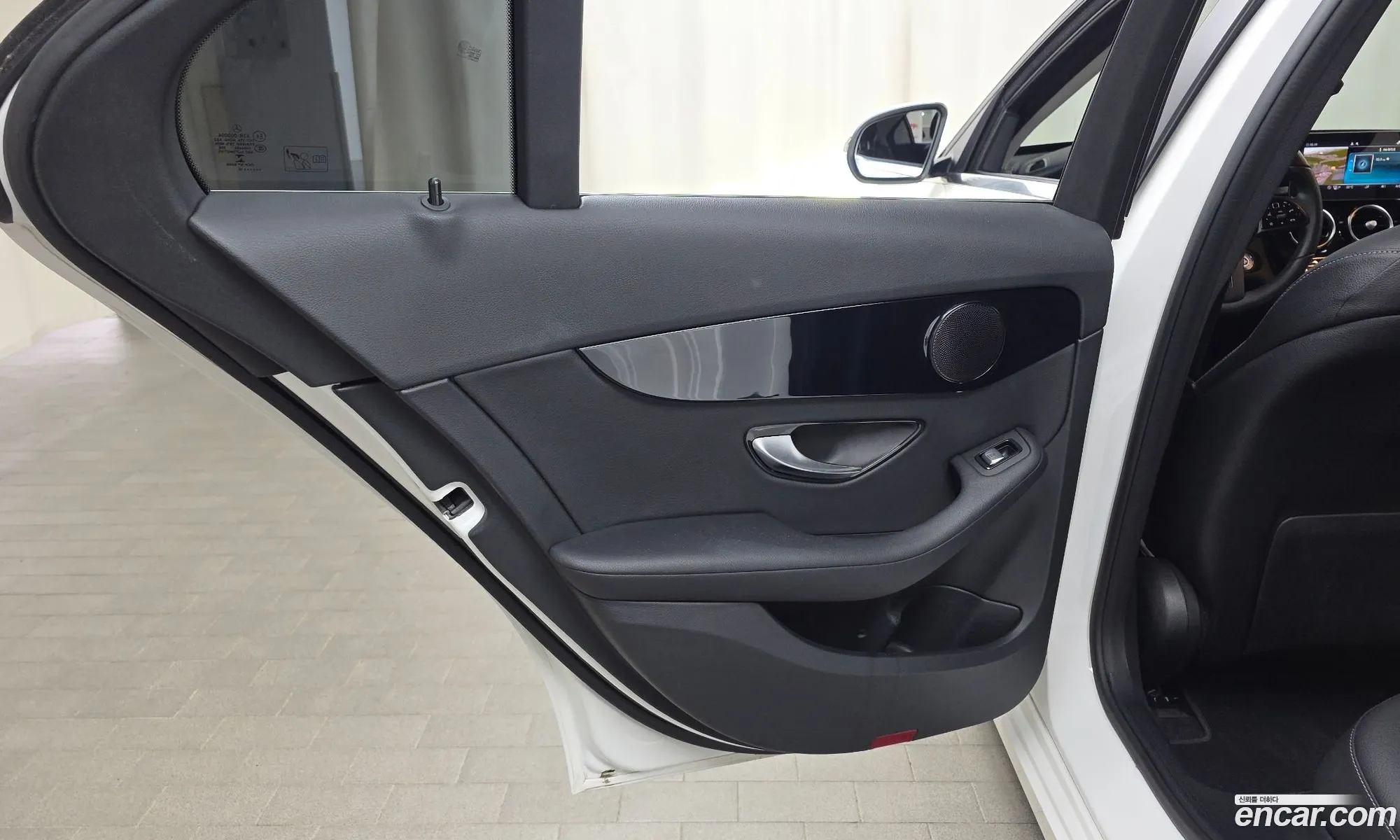 Mercedes-Benz C-Class W205 2019 — 6