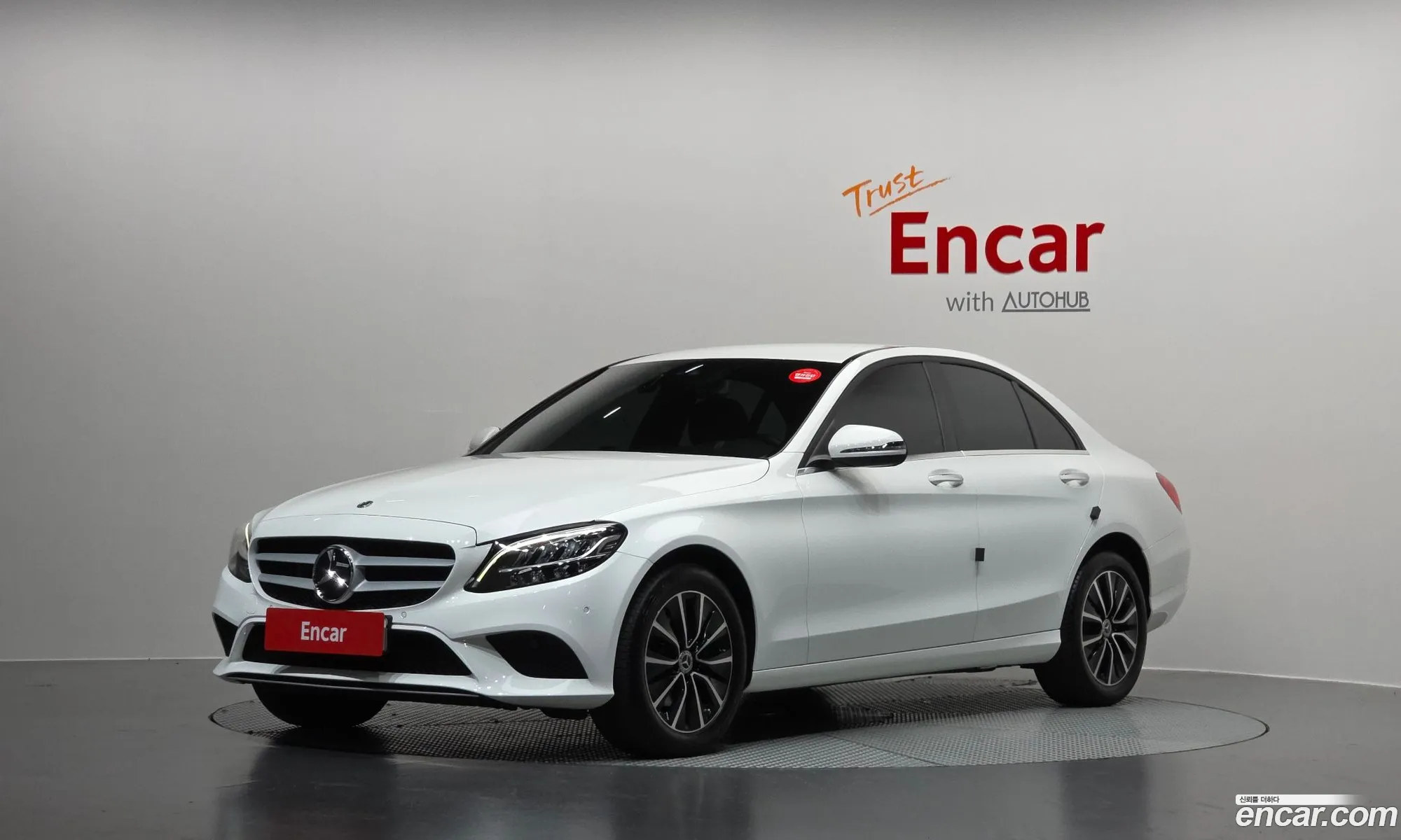 Mercedes-Benz C-Class W205 2019 — 21