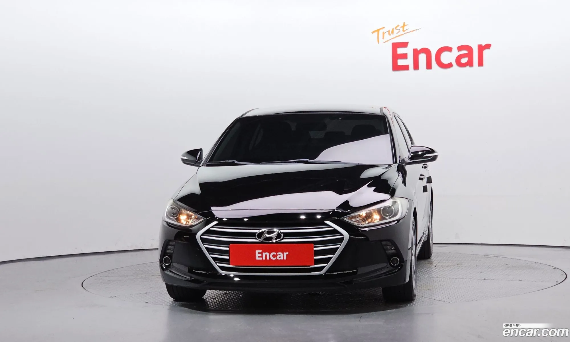 Hyundai Elantra AD 2017 — 3