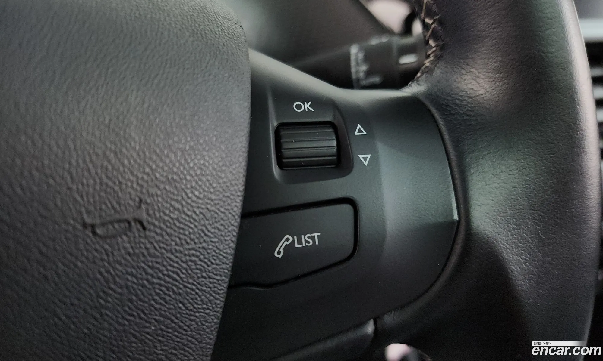 Peugeot 2008 2019 VF3CUYHXNKY003591 — 9