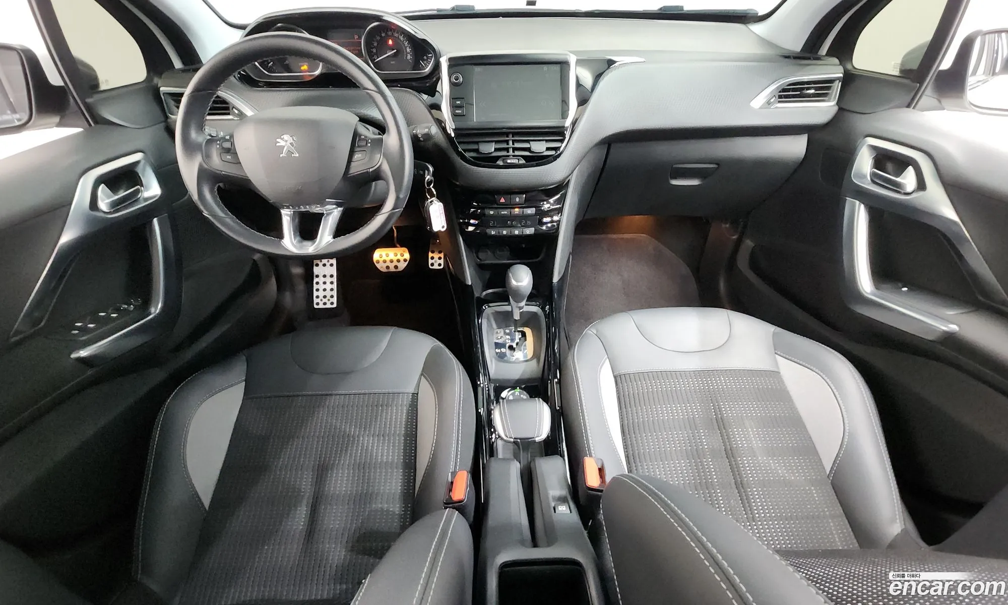 Peugeot 2008 2019 VF3CUYHXNKY003591 — 4