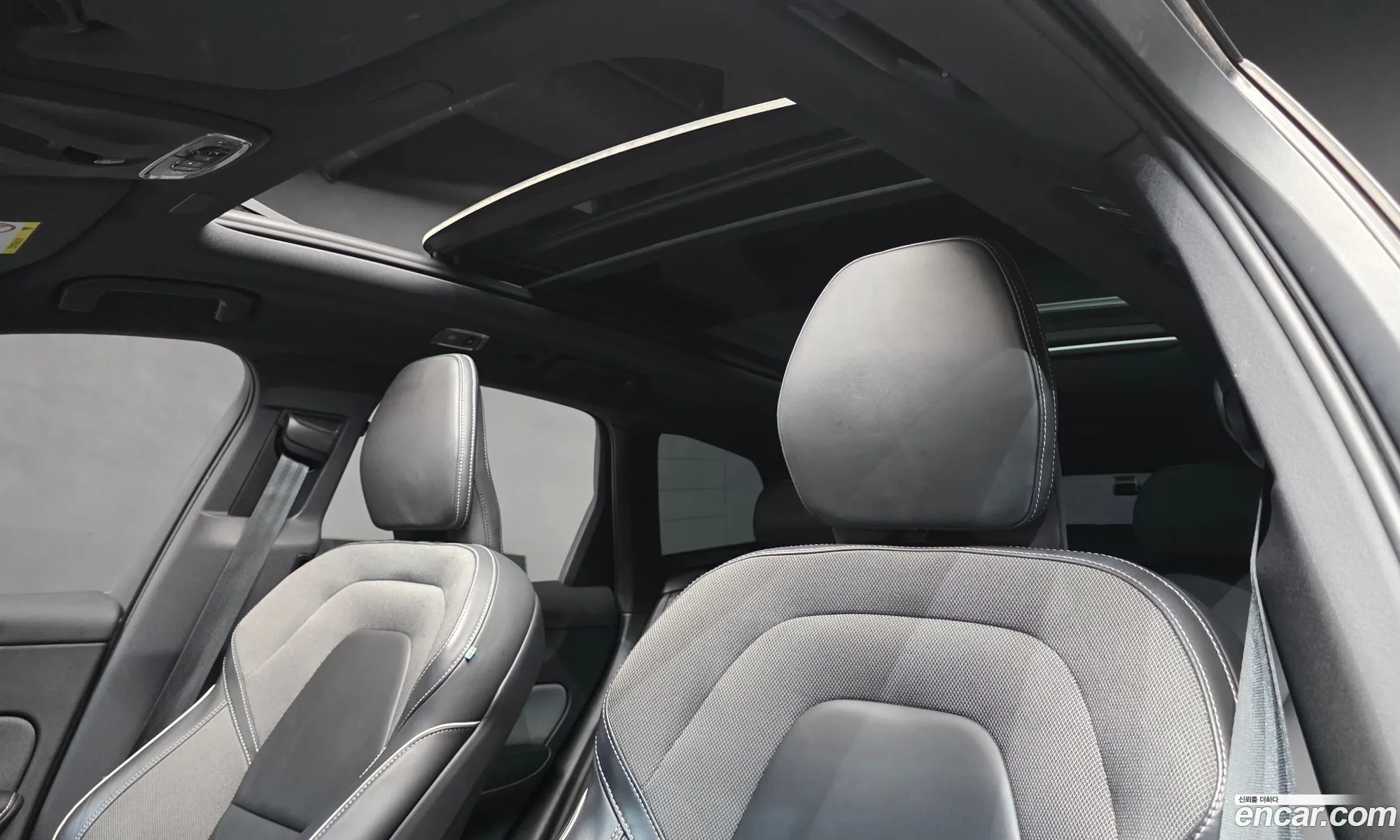 Volvo XC60 2021 — 24