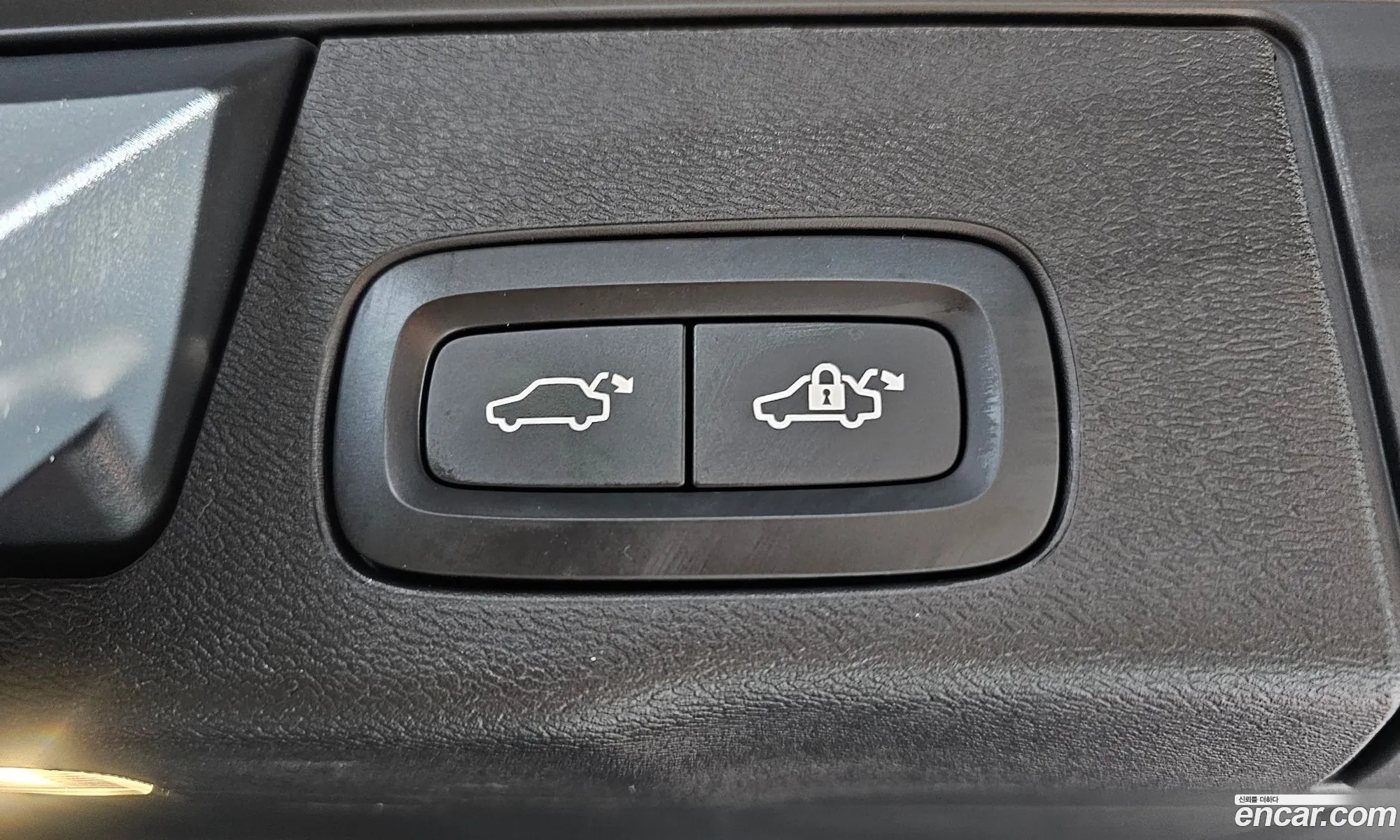 Volvo XC60 2021 — 3