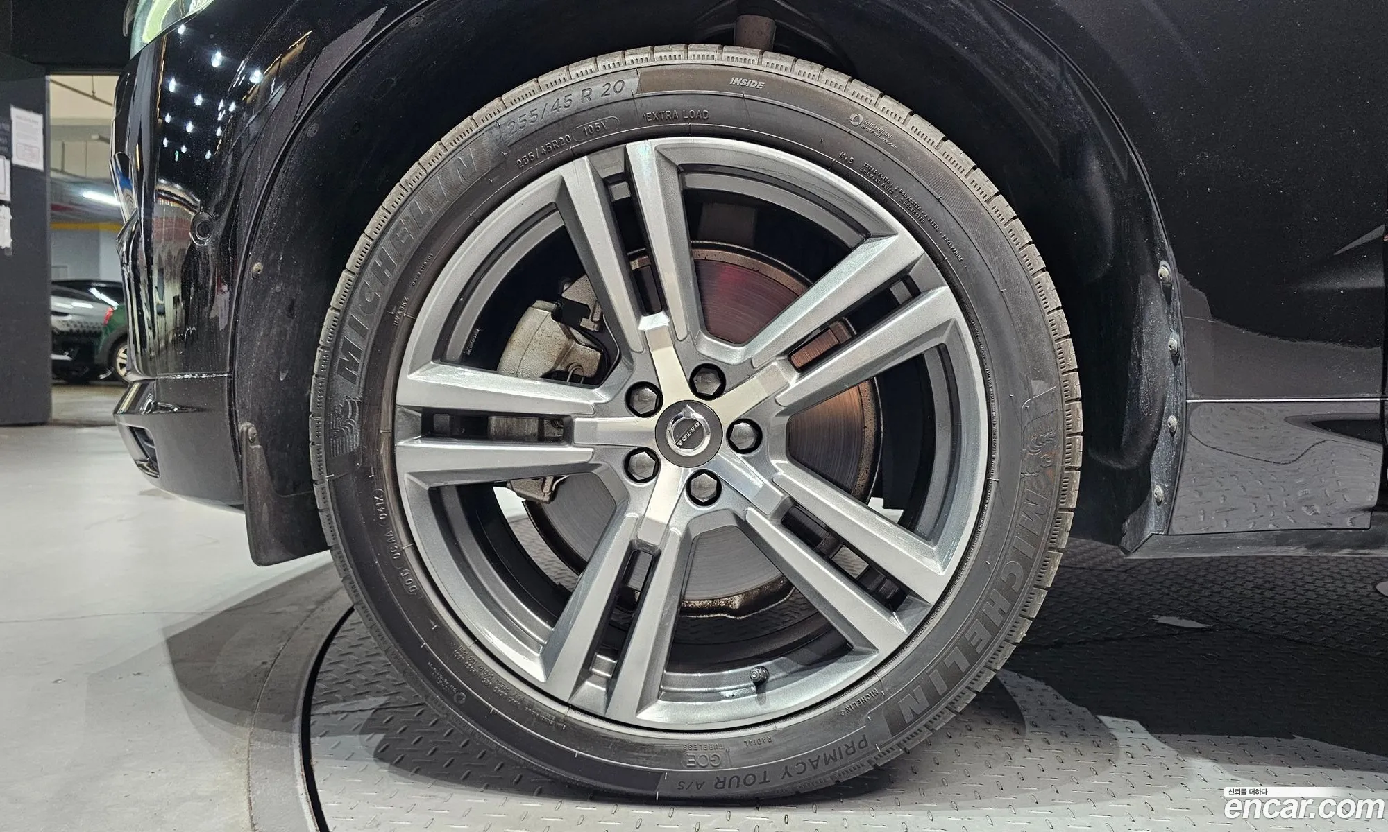 Volvo XC60 2021 — 10