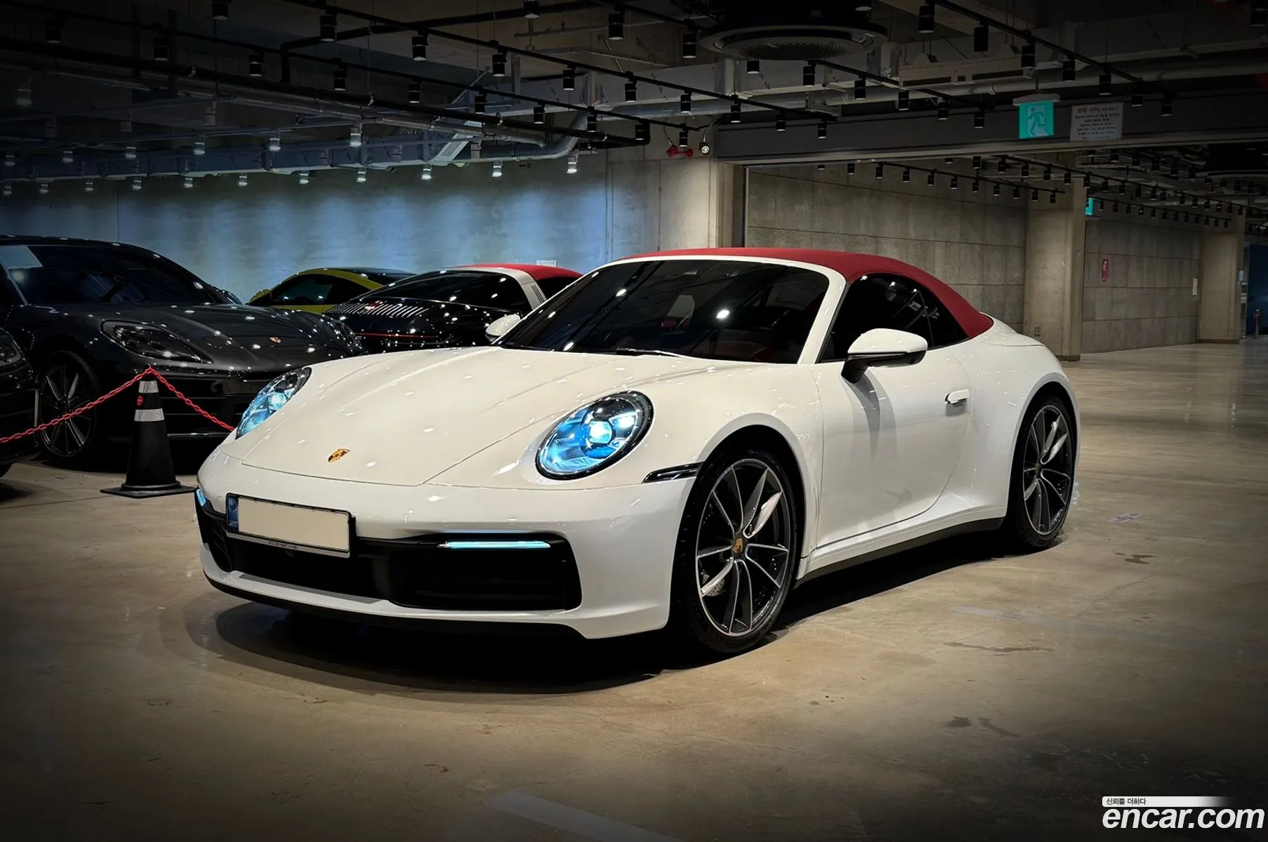 Porsche 911 2021 — 11