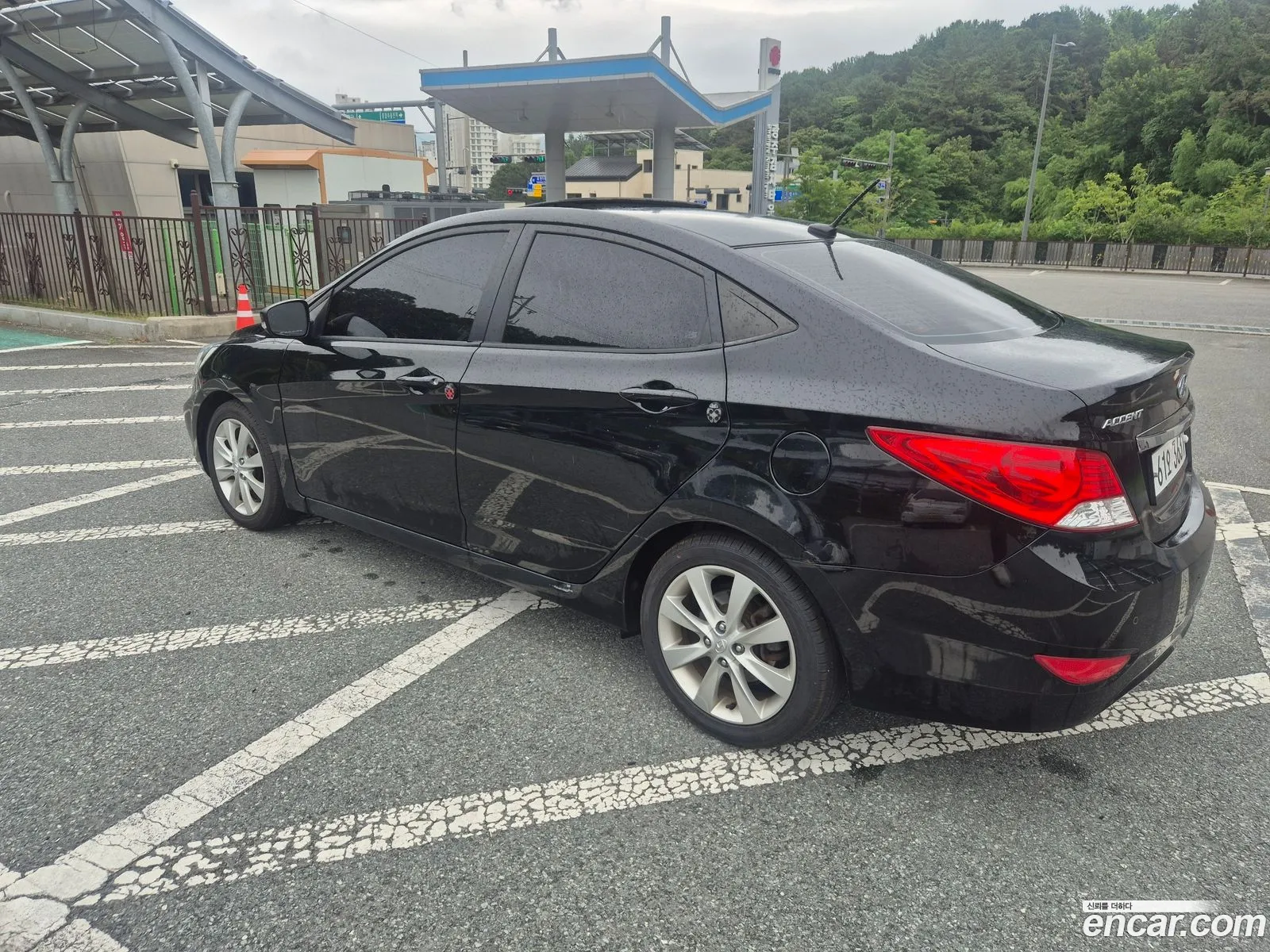 Hyundai Accent 2011 — 3