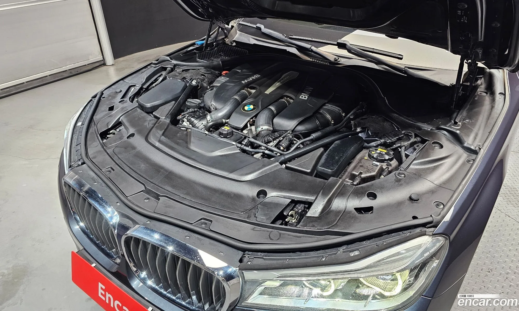 BMW 7 Series 2016 WBA7F2102GG382330 — 14