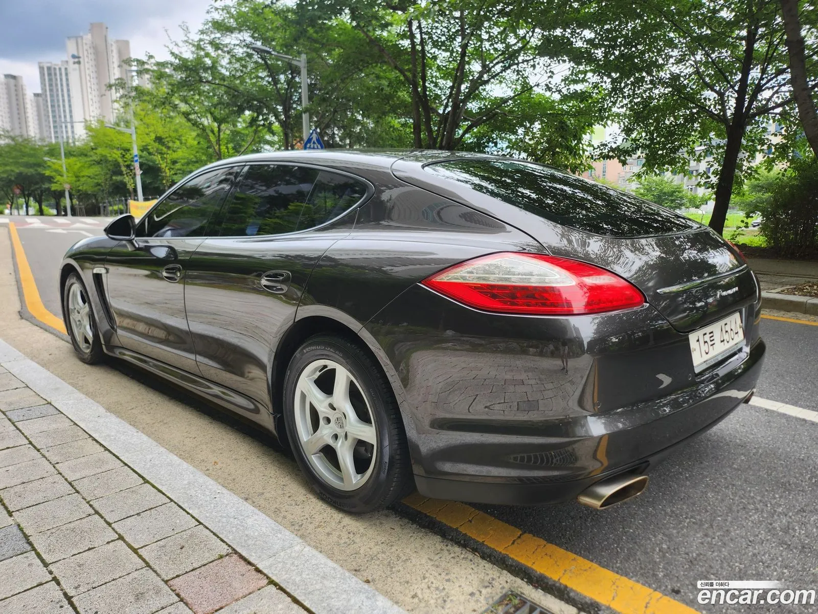Porsche Panamera 2011 — 13