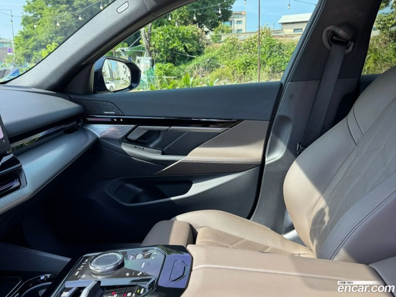 BMW 5 Series 2024 — 6