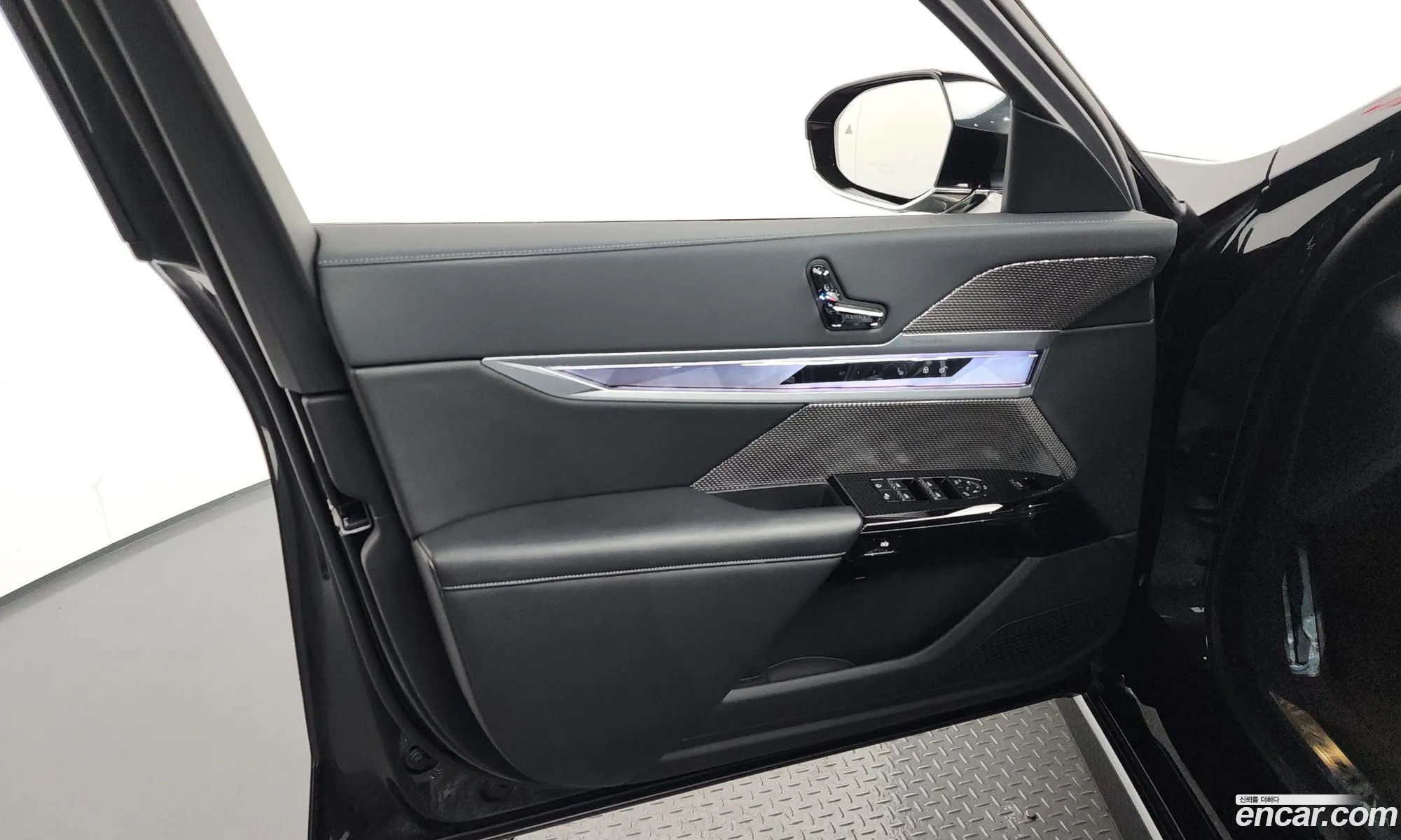 BMW 7 Series 2023 — 25