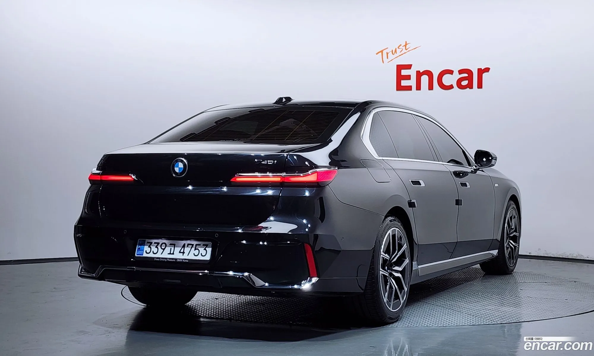 BMW 7 Series 2023 — 22