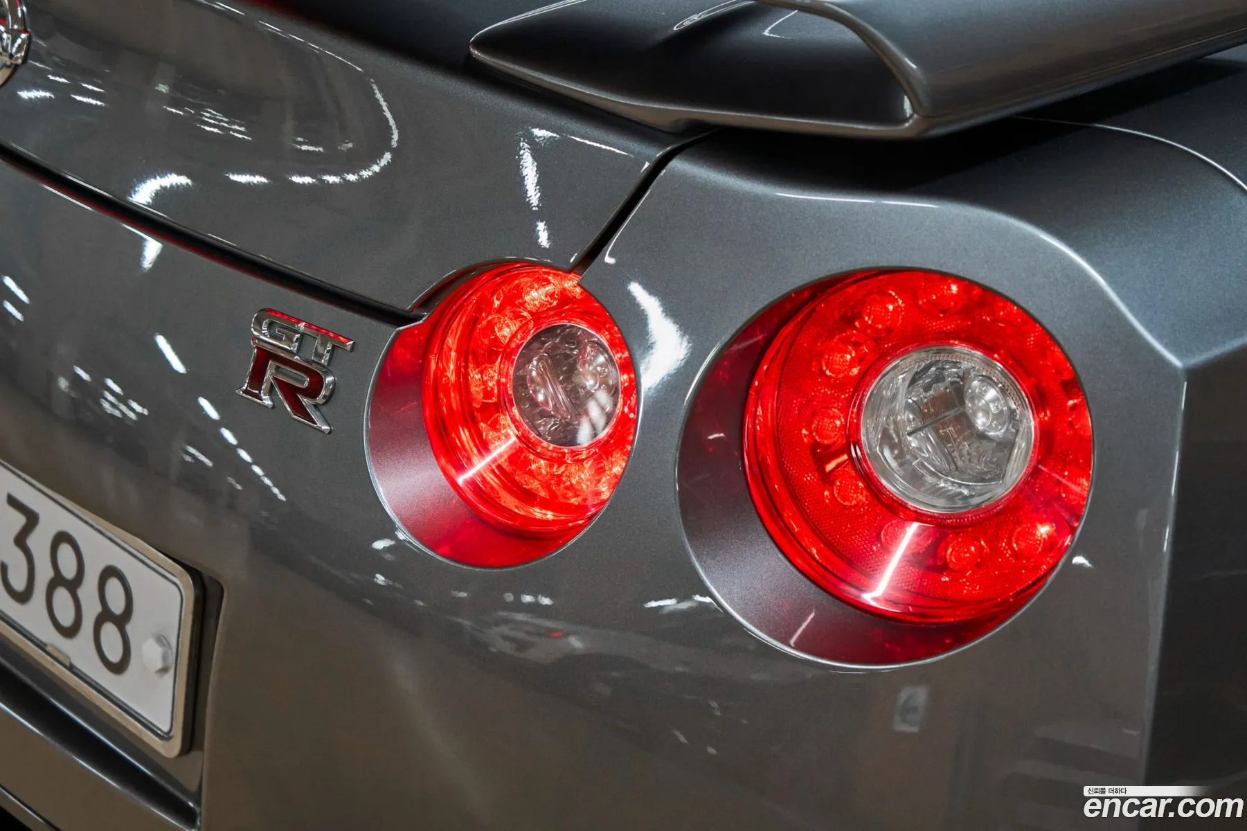 Nissan GT-R 2008 — 19