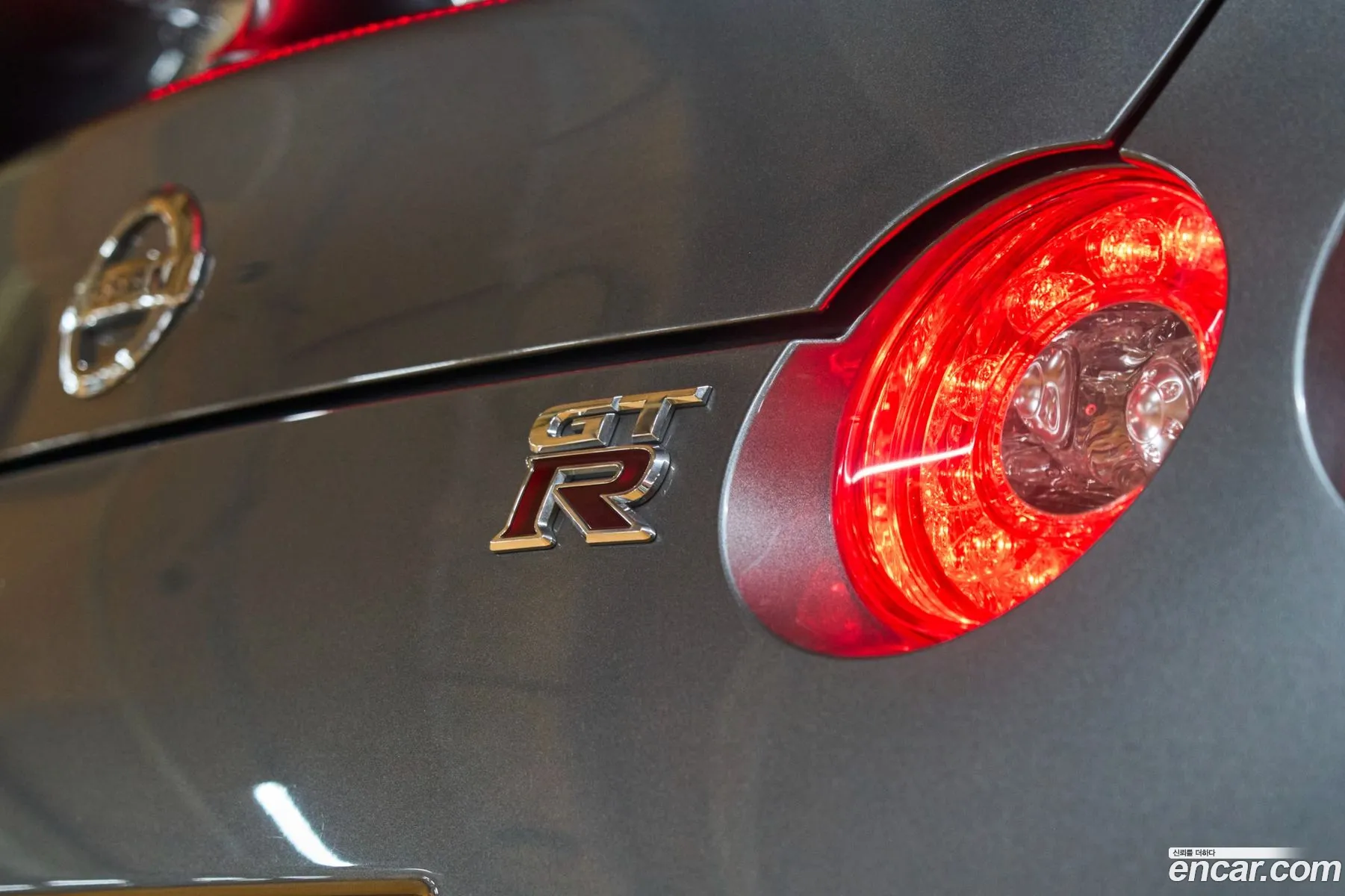 Nissan GT-R 2008 — 5
